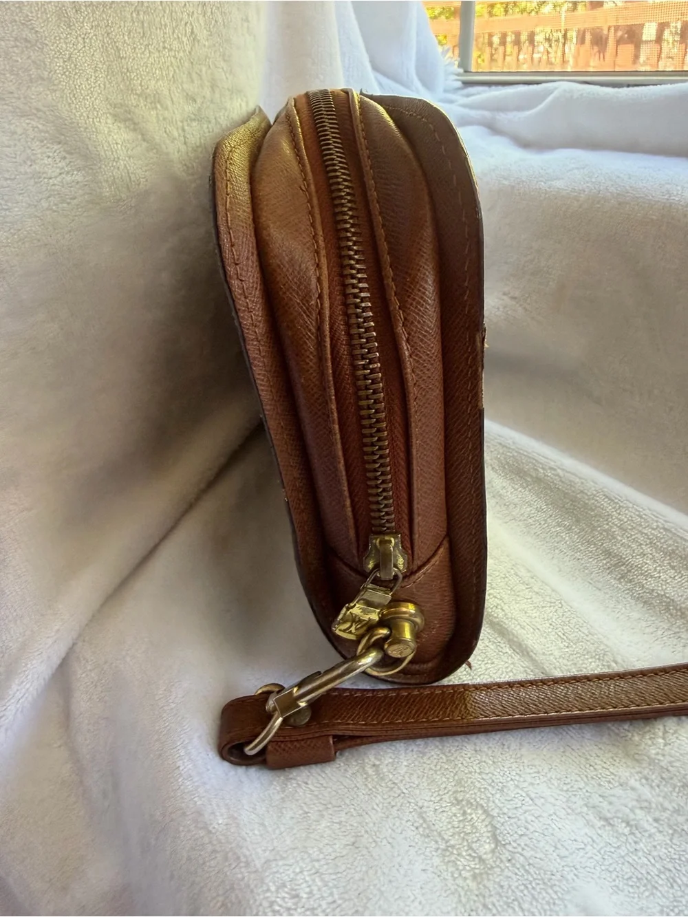 💓Louis Vuitton Monogram Orsay Clutch Bag